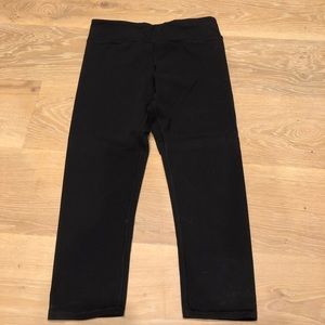 American Eagle black cropped pants